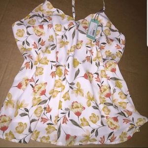 NWT Women's Nine Britton Top Size Medium